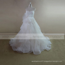 Graceful heart line ruffle ORG lace wedding dress with a handmade flower